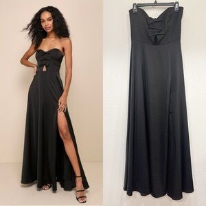 Size M - NWOT Lulus Upscale Poise Black‎ Satin Bow Strapless Maxi Dress